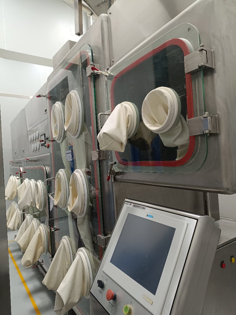 Reactor Charge Isolator